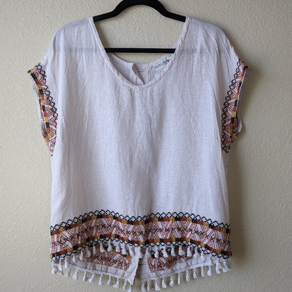 Rachel Zoe Tops - Rachel Zoe M linen embroidered blouse with tassels